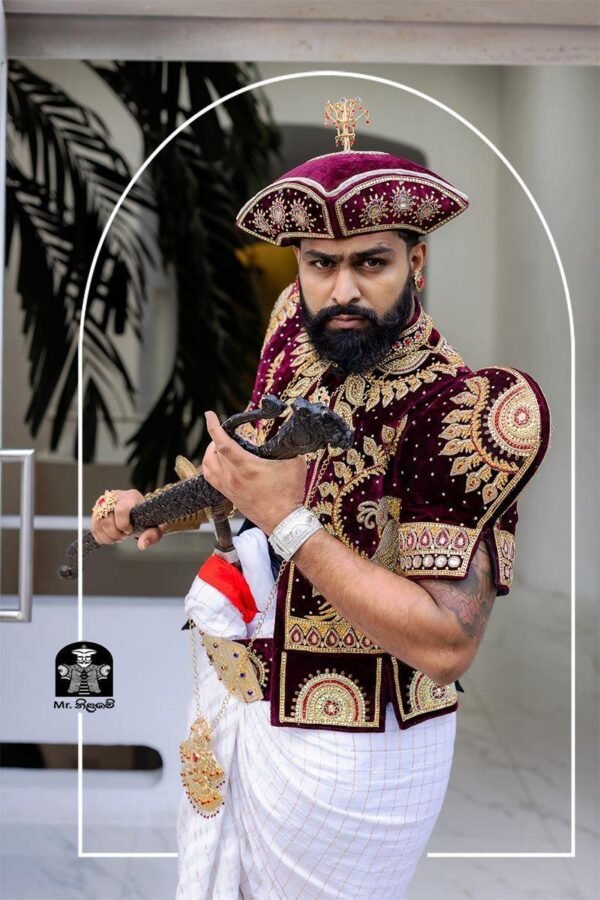 Nilame-Adum-by-Mr-Nilame-dark-meroon-cut-work-Nilame-kit-12